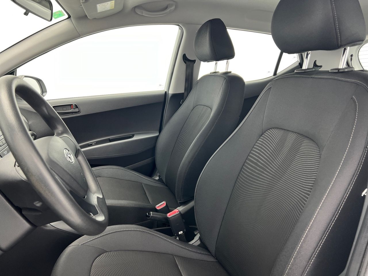 Hyundai i10 1.0 KLASS 66CV 5P - foto 22