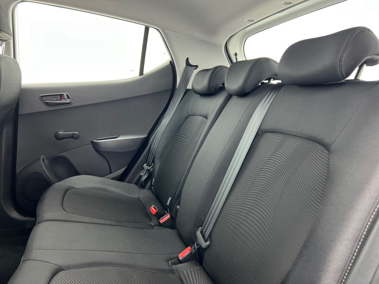 Hyundai i10 1.0 KLASS 66CV 5P - foto 23