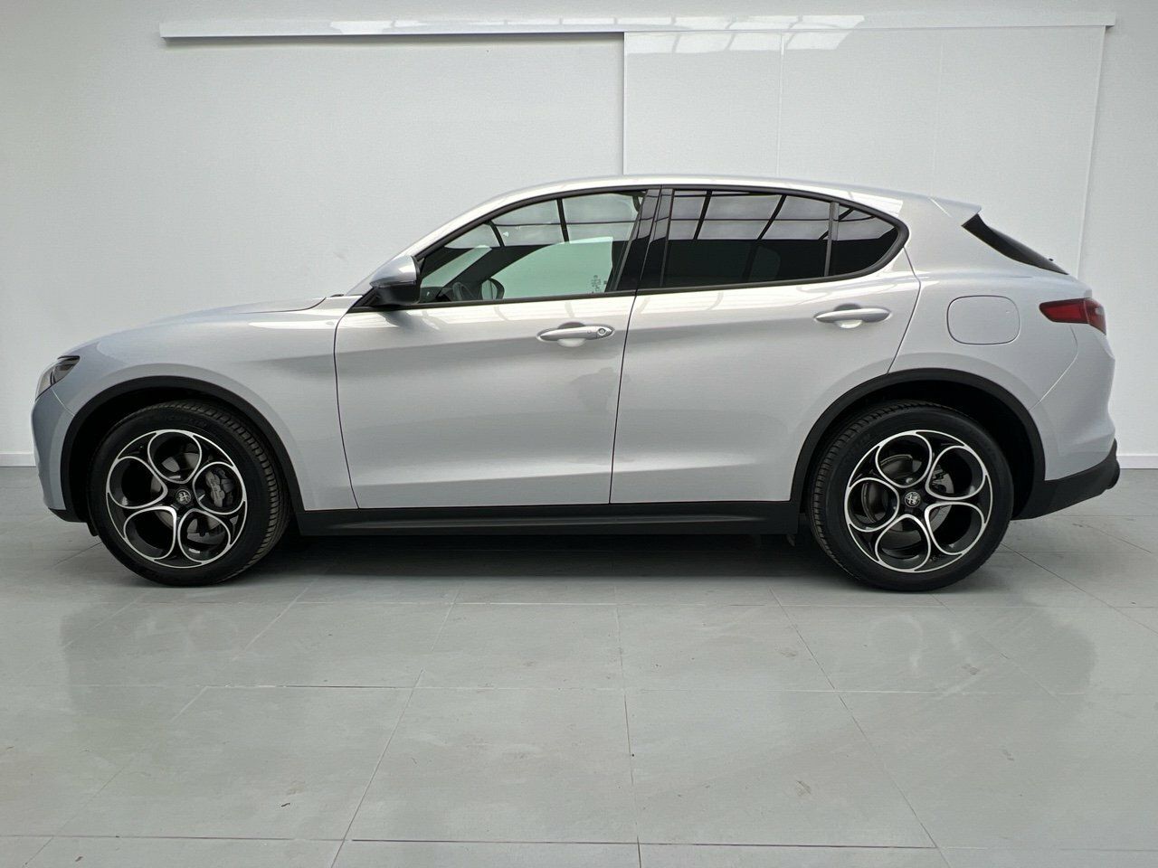 Alfa Romeo Stelvio 2.1 TD SPRINT AT8 Q4 190CV 5P - foto 4
