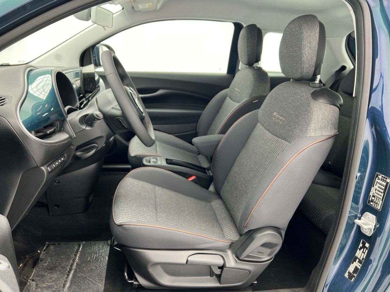 Fiat 500 BEV 42KWH ICON 118CV 3P - foto 23