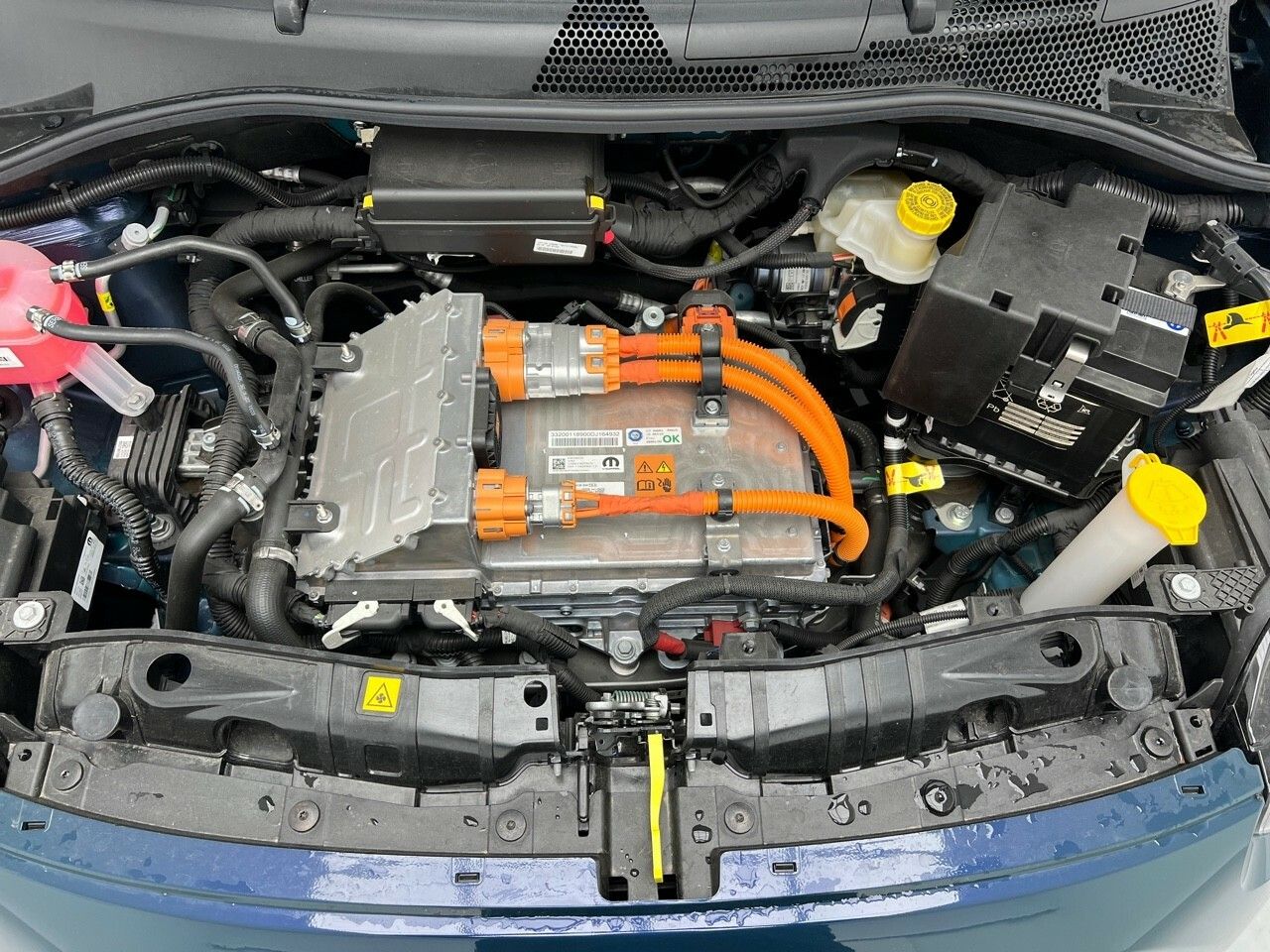 Fiat 500 BEV 42KWH ICON 118CV 3P - foto 27