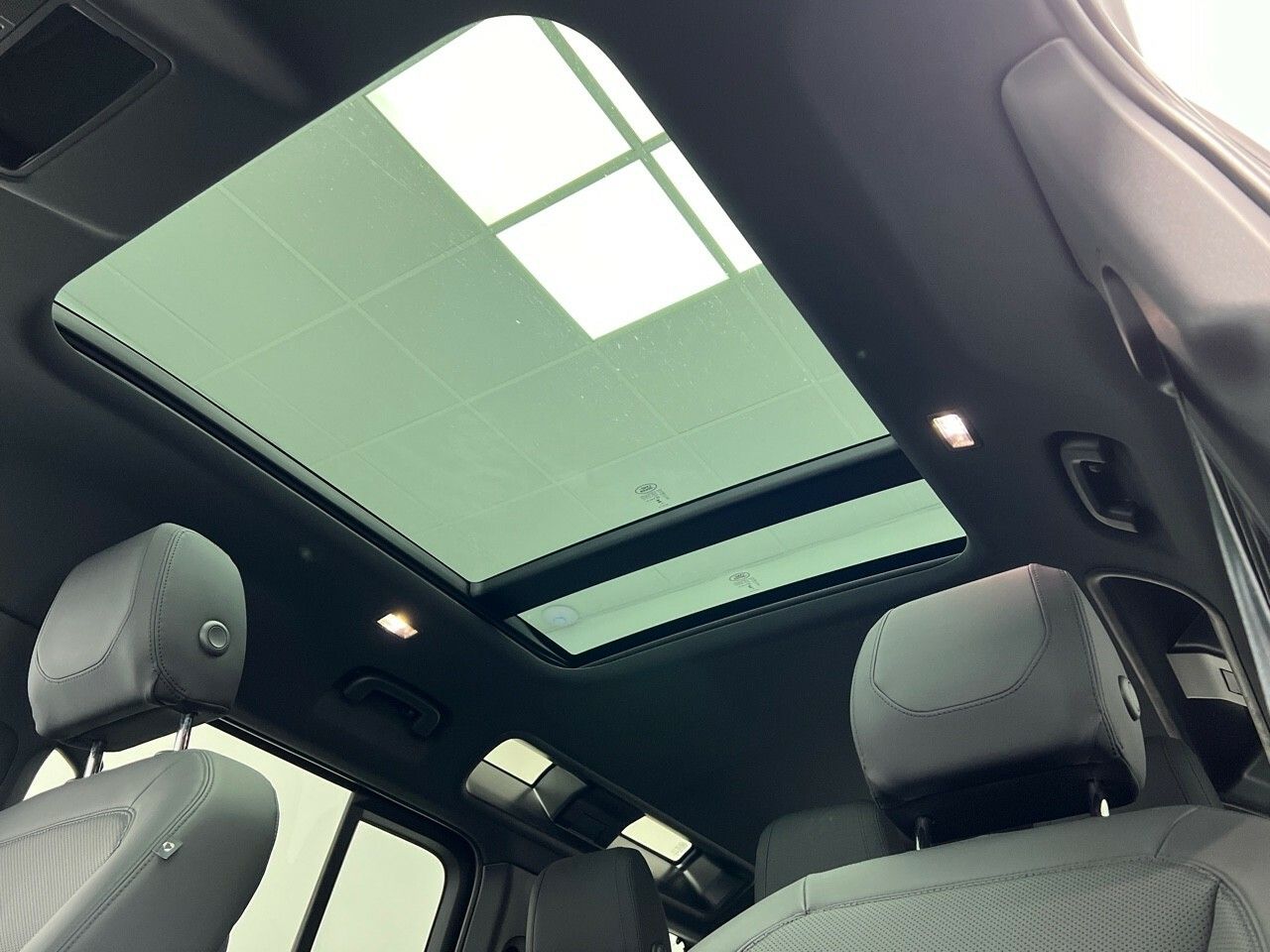 Land-Rover Defender 3.0 D250 MHEV SE 110 AUTO 4WD 249CV 5P - foto 27