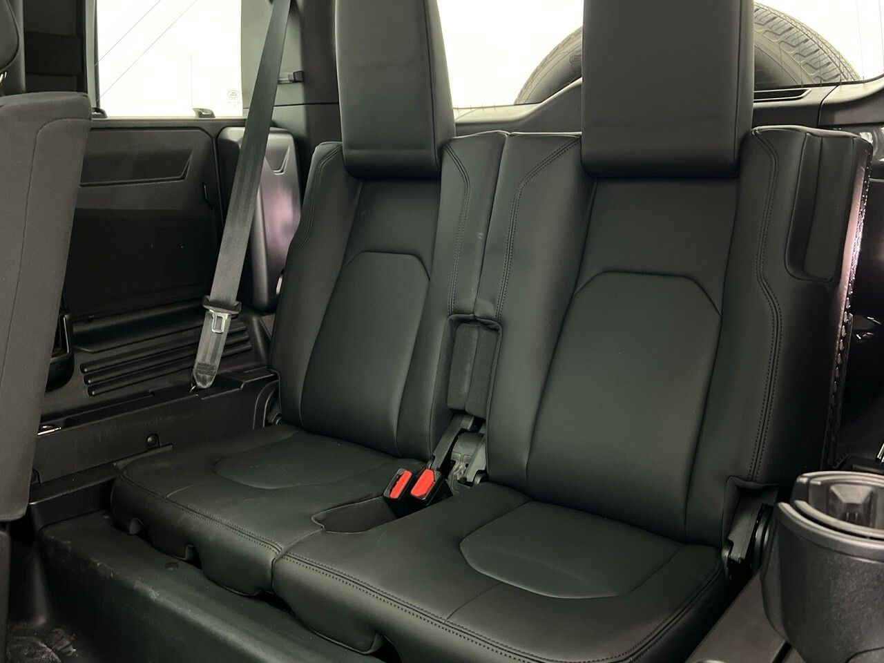 Land-Rover Defender 3.0 D250 MHEV SE 110 AUTO 4WD 249CV 5P - foto 26