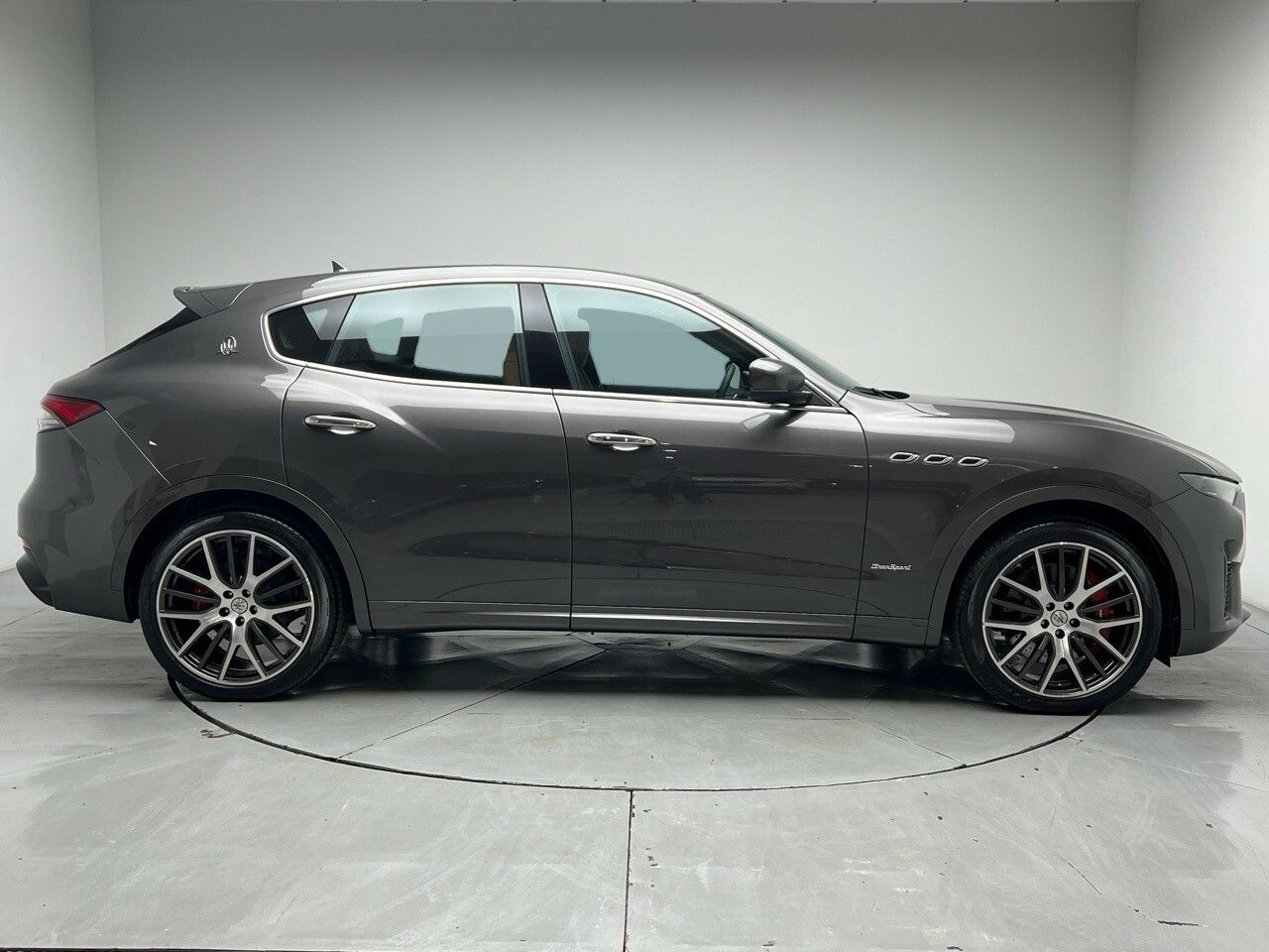 maserati levante 2023 / foto grande (3)