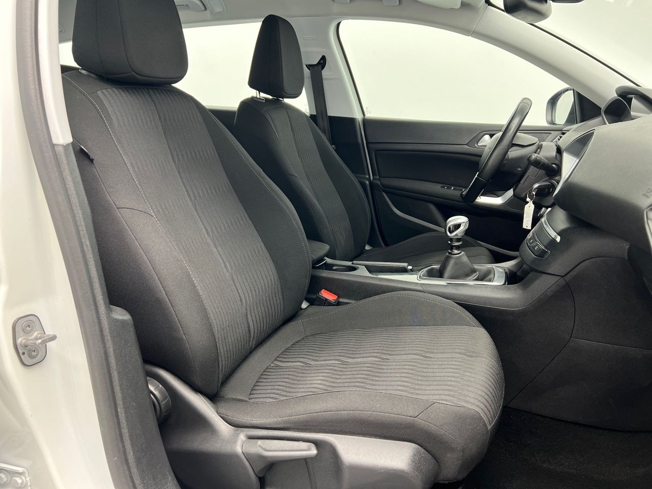 Peugeot 308 1.2 PURETECH 130 ACTIVE SW 130CV 5P - foto 22