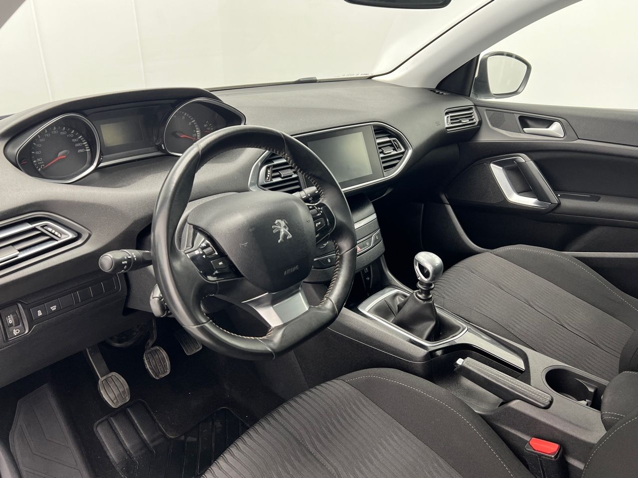 Peugeot 308 1.2 PURETECH 130 ACTIVE SW 130CV 5P - foto 23