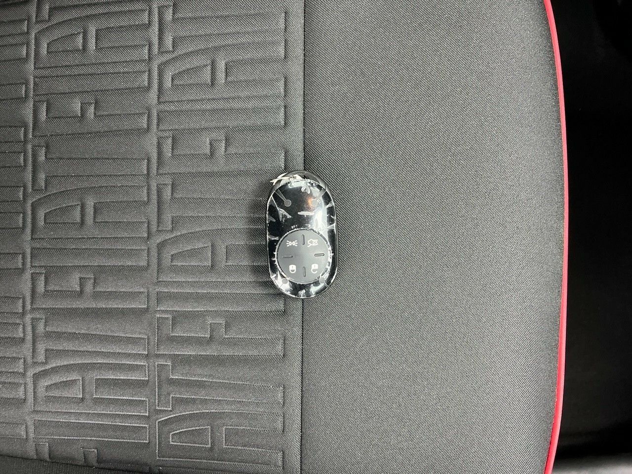 Fiat 500 BEV 42KWH RED 118CV 3P - foto 30