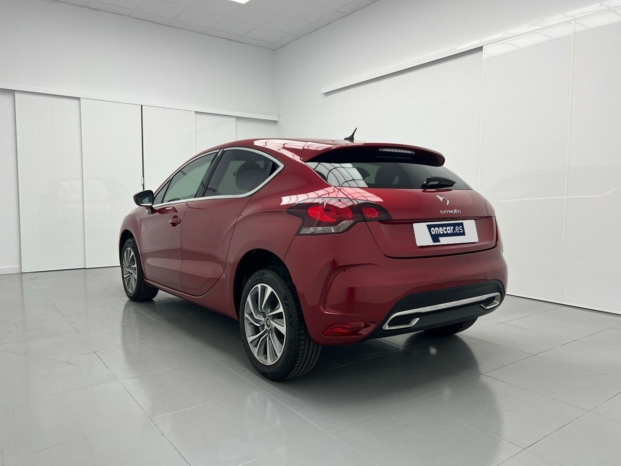 DS DS 4 1.6 E-HDI 115BHP STYLE 114CV 5P - foto 8