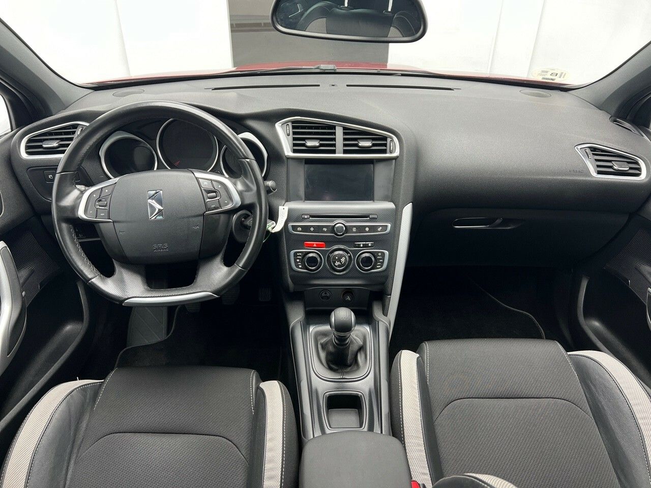 DS DS 4 1.6 E-HDI 115BHP STYLE 114CV 5P - foto 13