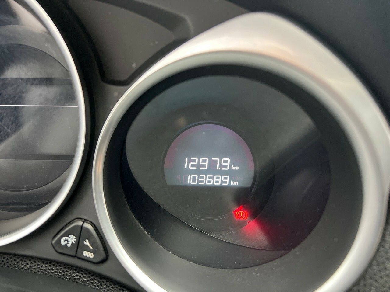 DS DS 4 1.6 E-HDI 115BHP STYLE 114CV 5P - foto 15