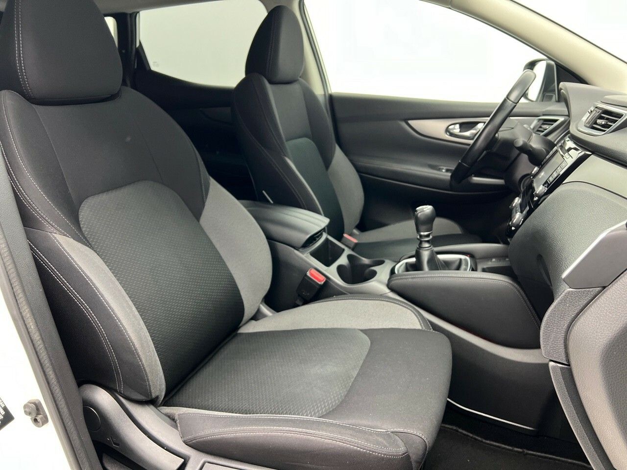 Nissan Qashqai 1.5 DCI N-CONNECTA 115CV 5P - foto 22