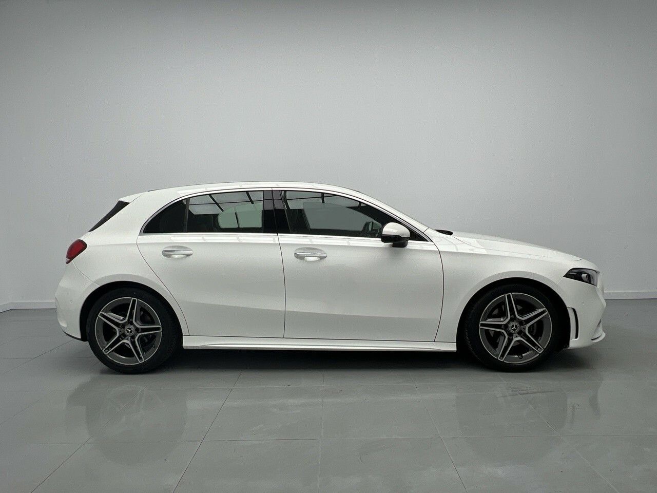 mercedes clase a 2020 / foto grande (3)