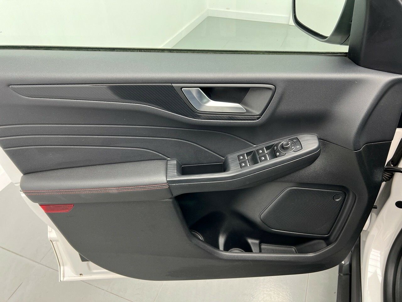 Ford Kuga PHEV 2.5 DURATEC ST-LINE X AUTO 225CV 5P - foto 22