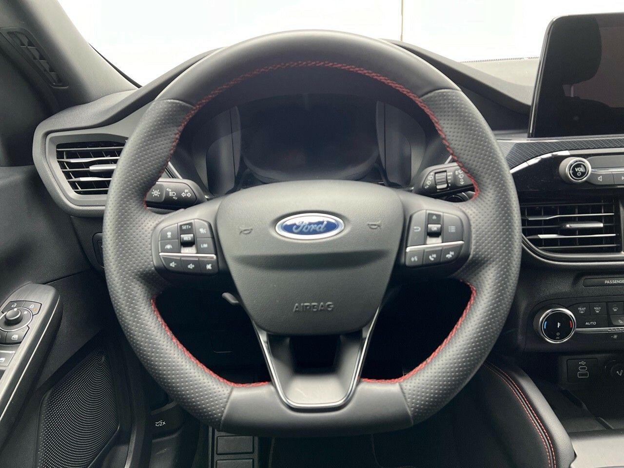Ford Kuga PHEV 2.5 DURATEC ST-LINE X AUTO 225CV 5P - foto 14