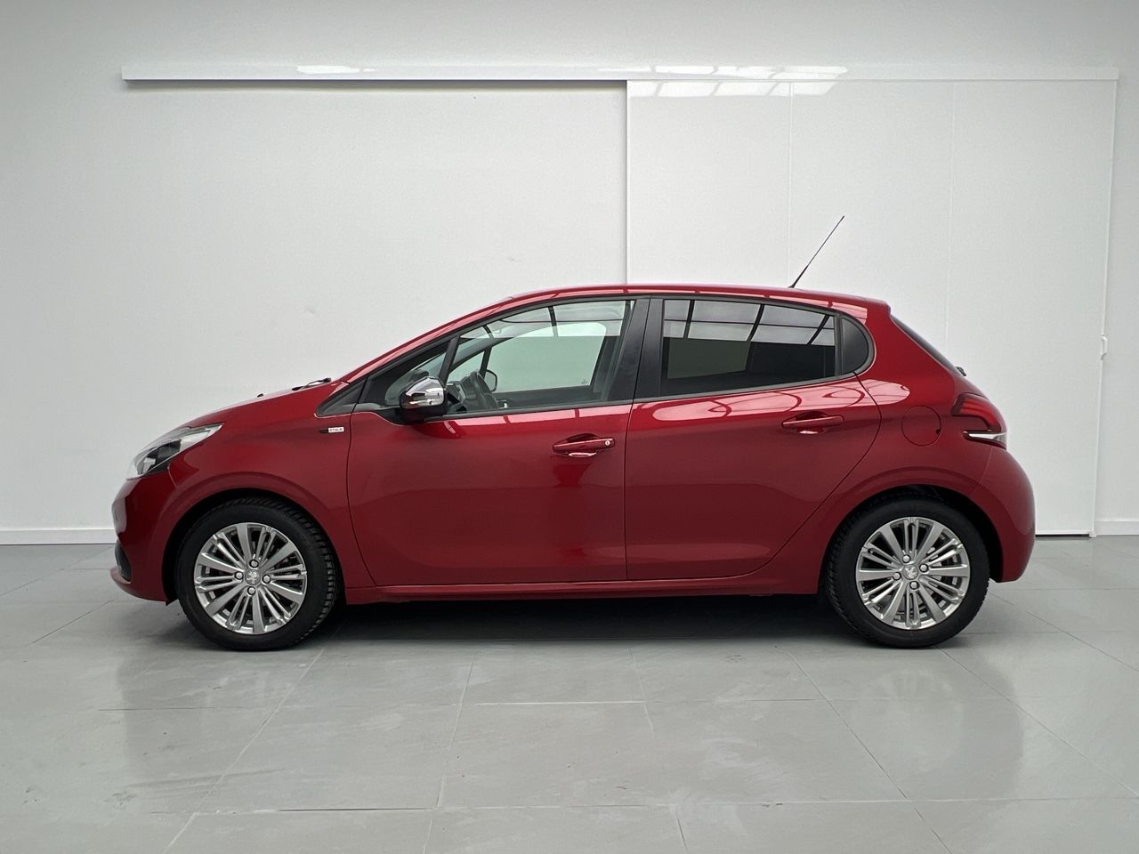 Peugeot 208 1.2L PURETECH STYLE 82CV 5P - foto 4