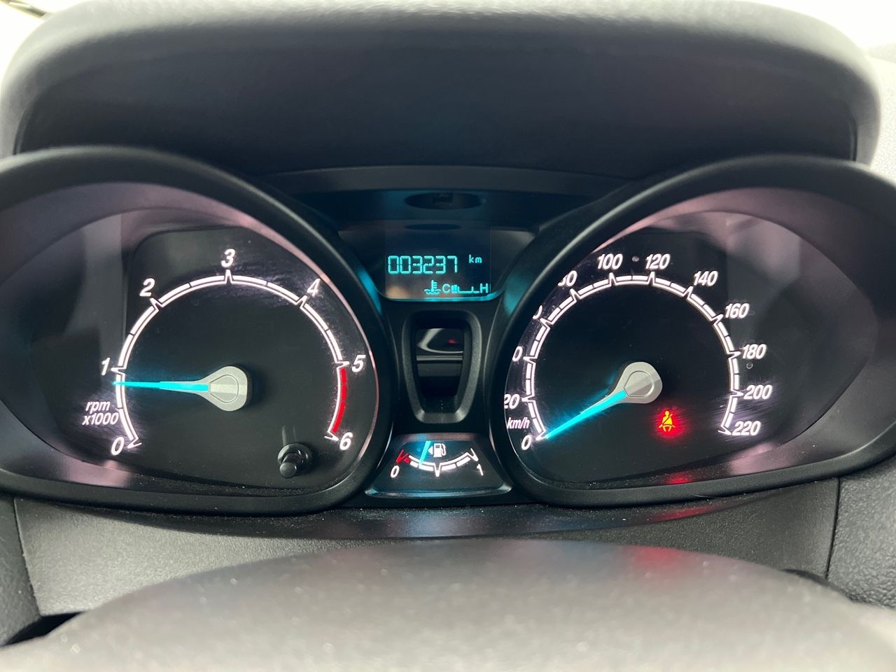 Ford Transit Courier 1.5 TDCI TREND 100CV 4P - foto 6