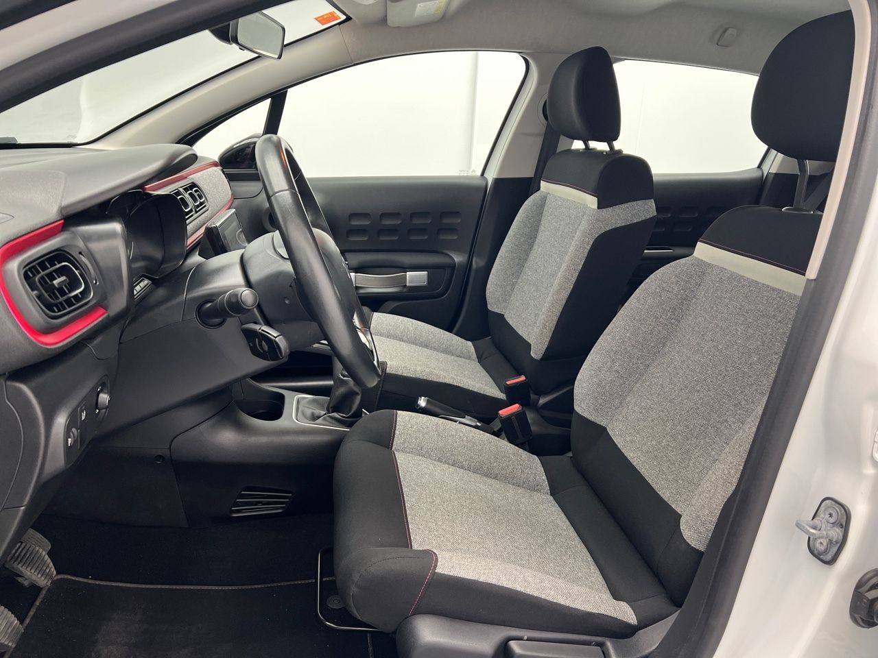 Citroën C3 1.2 PURETECH ELLE 82CV 5P - foto 23