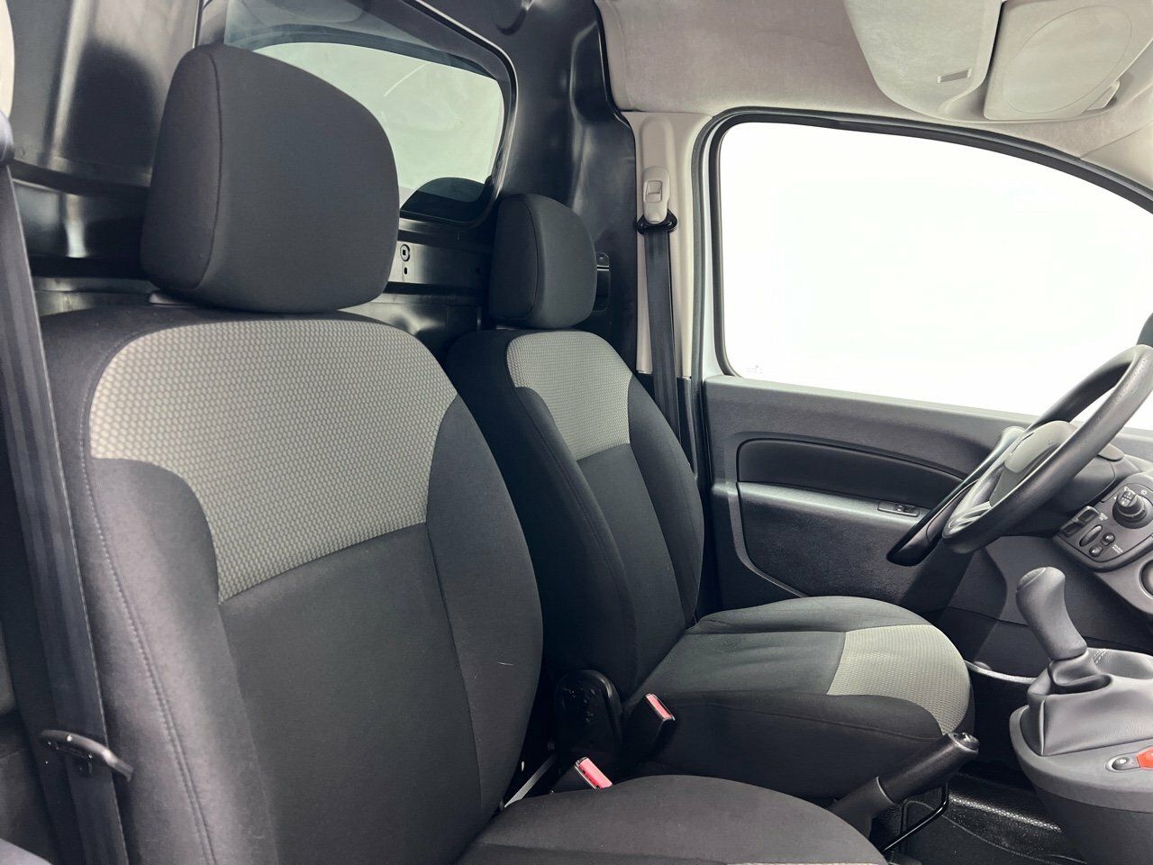 Renault Kangoo 1.5 DCI PROFESIONAL 75CV 3P - foto 21