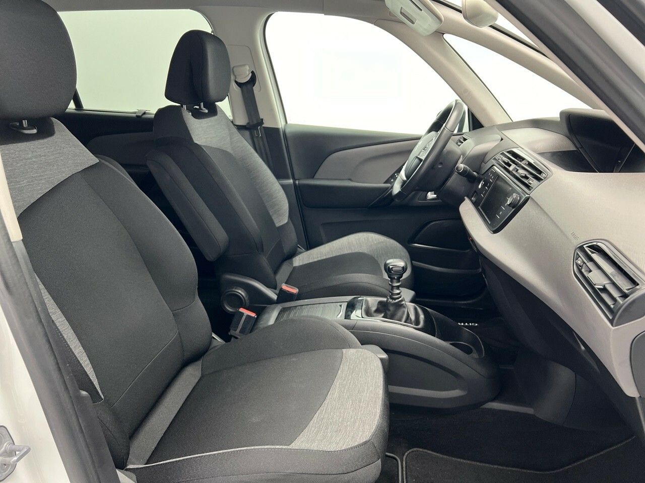 Citroën C4 Spacetourer 1.2 PURETECH S&S FEEL 130CV 5P 7 PLAZ - foto 22