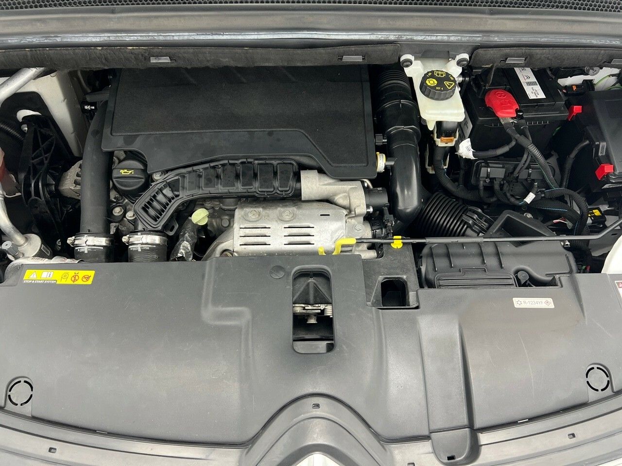 Citroën C4 Spacetourer 1.2 PURETECH S&S FEEL 130CV 5P 7 PLAZ - foto 29