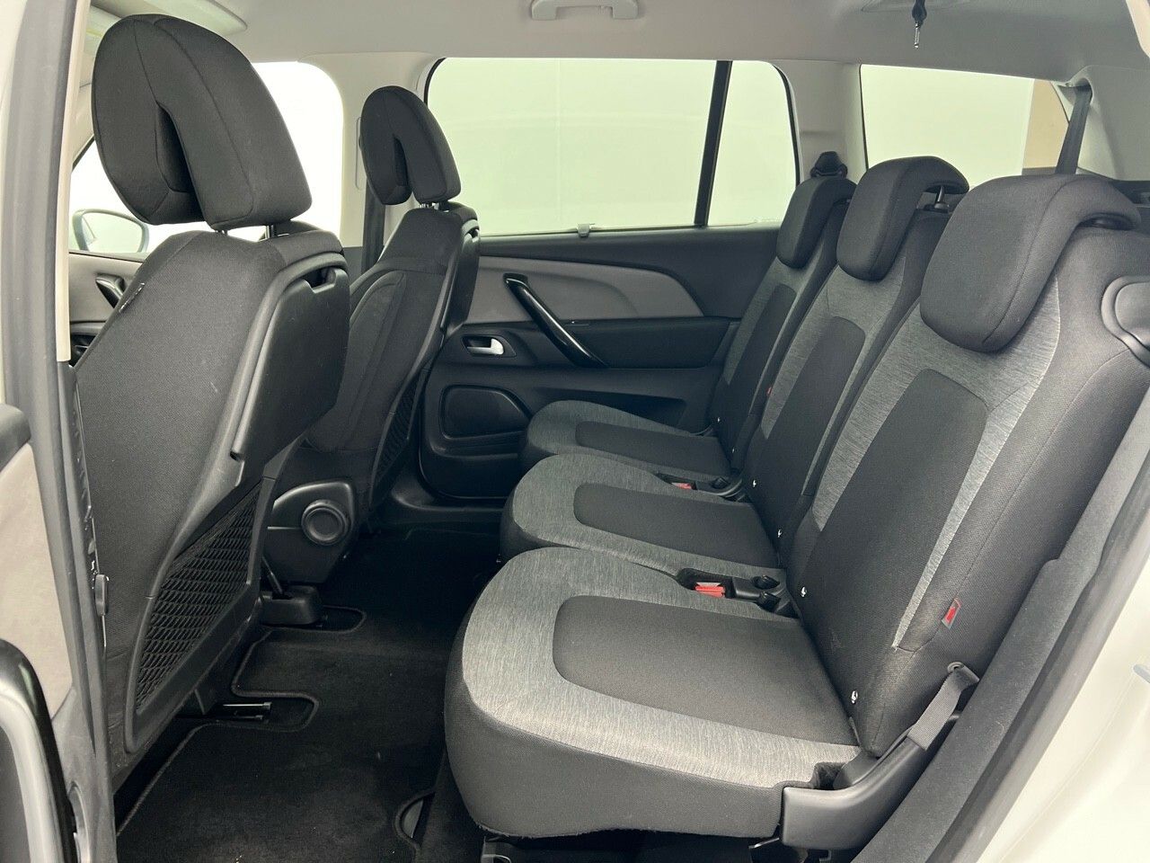 Citroën C4 Spacetourer 1.2 PURETECH S&S FEEL 130CV 5P 7 PLAZ - foto 25