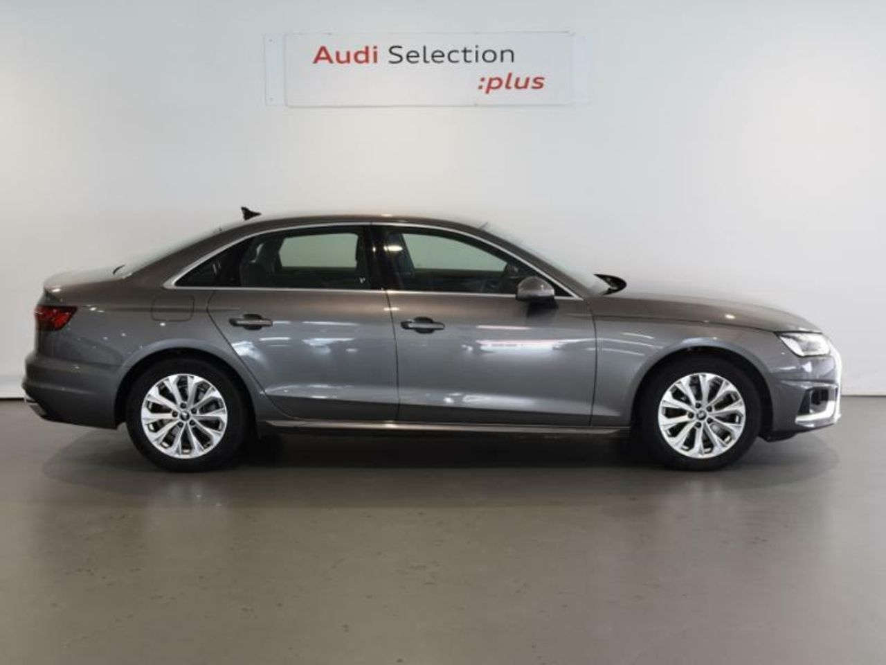 audi a4 2022 / foto grande (3)