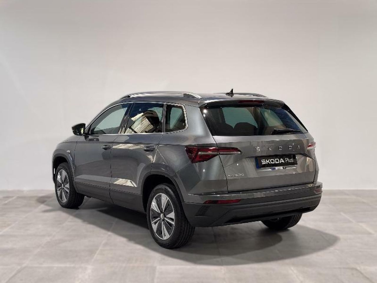 skoda karoq 2022 / foto grande (2)
