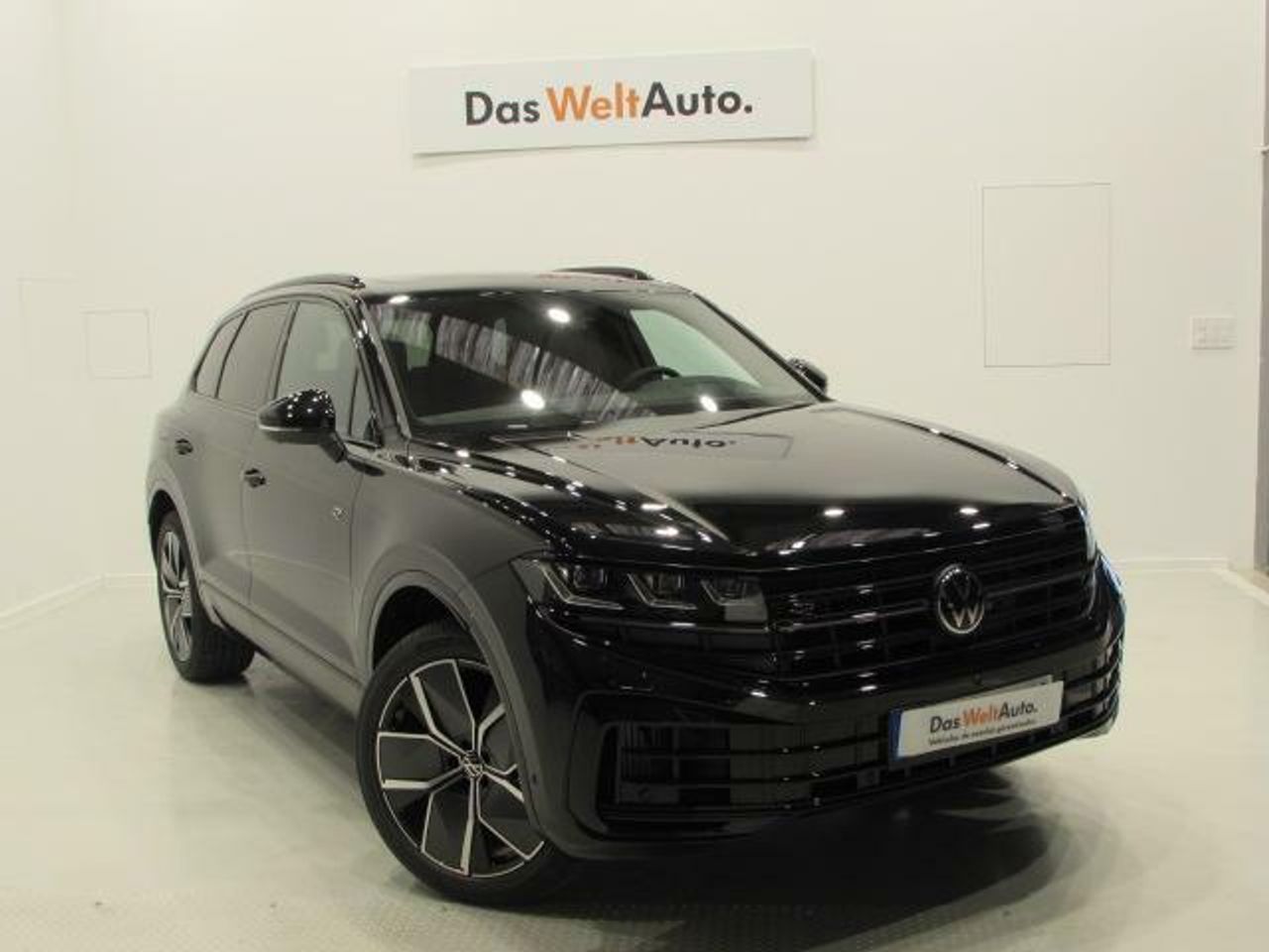 Foto volkswagen touareg 2023 /