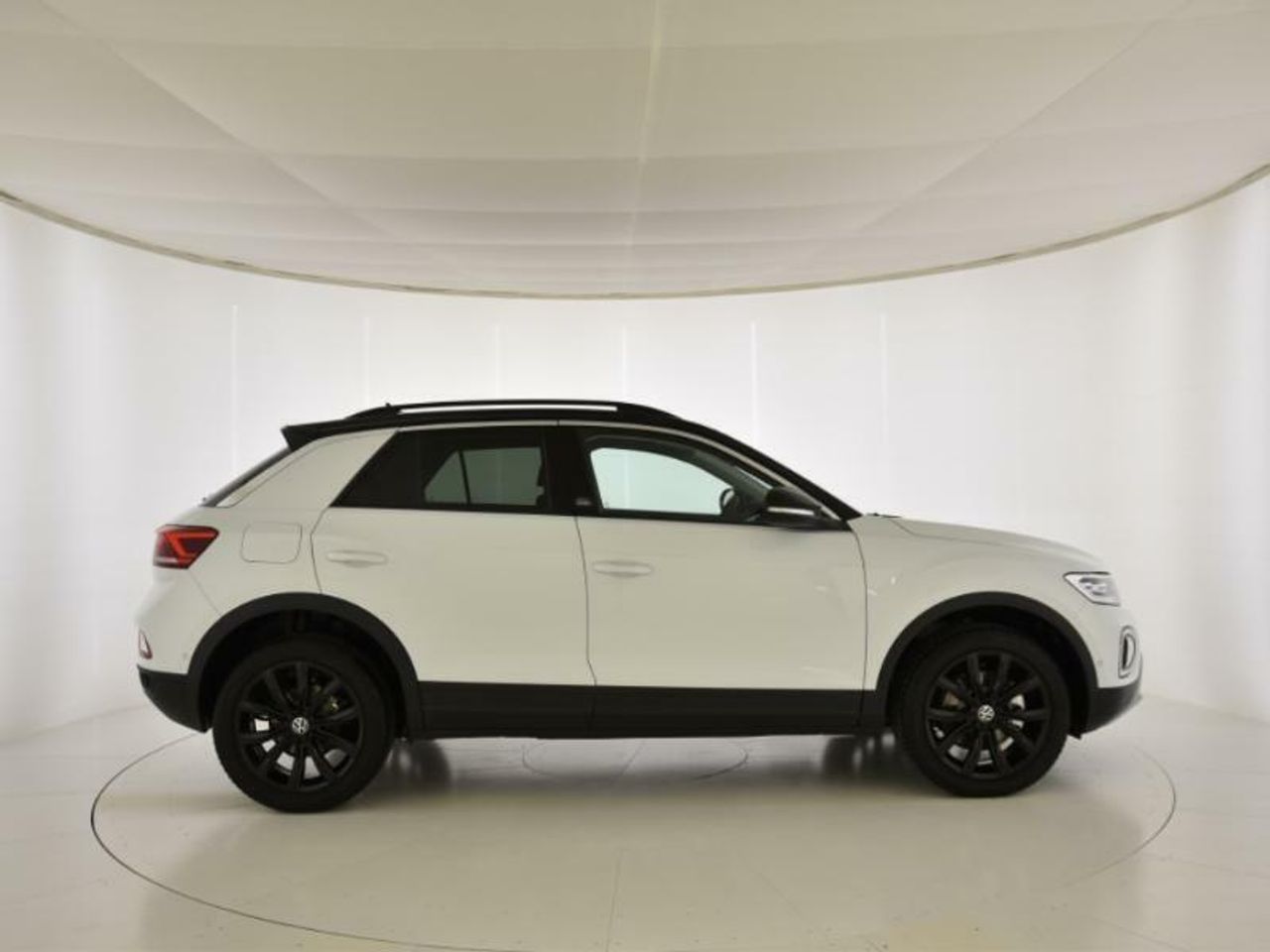 volkswagen t-roc 2024 / foto grande (3)
