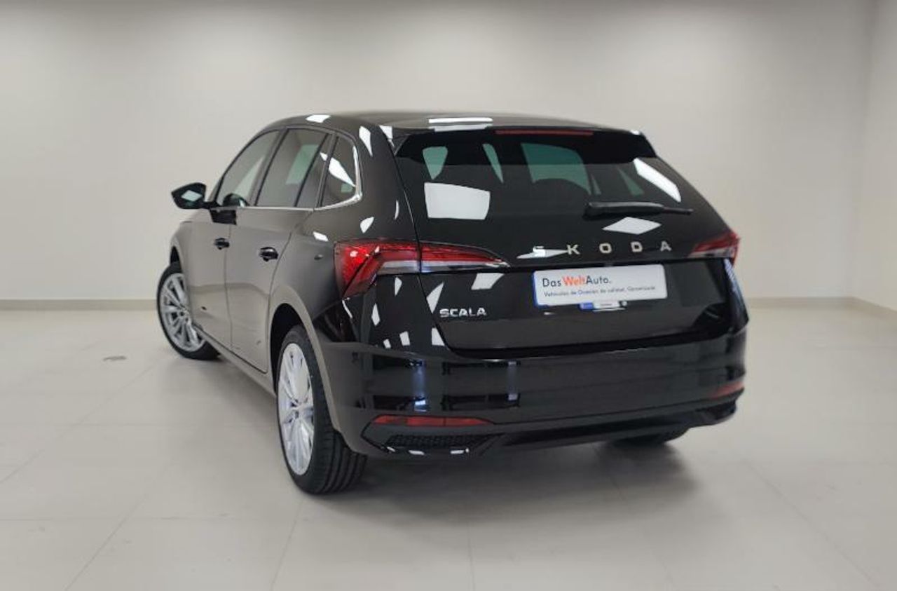 skoda scala 2024 / foto grande (2)
