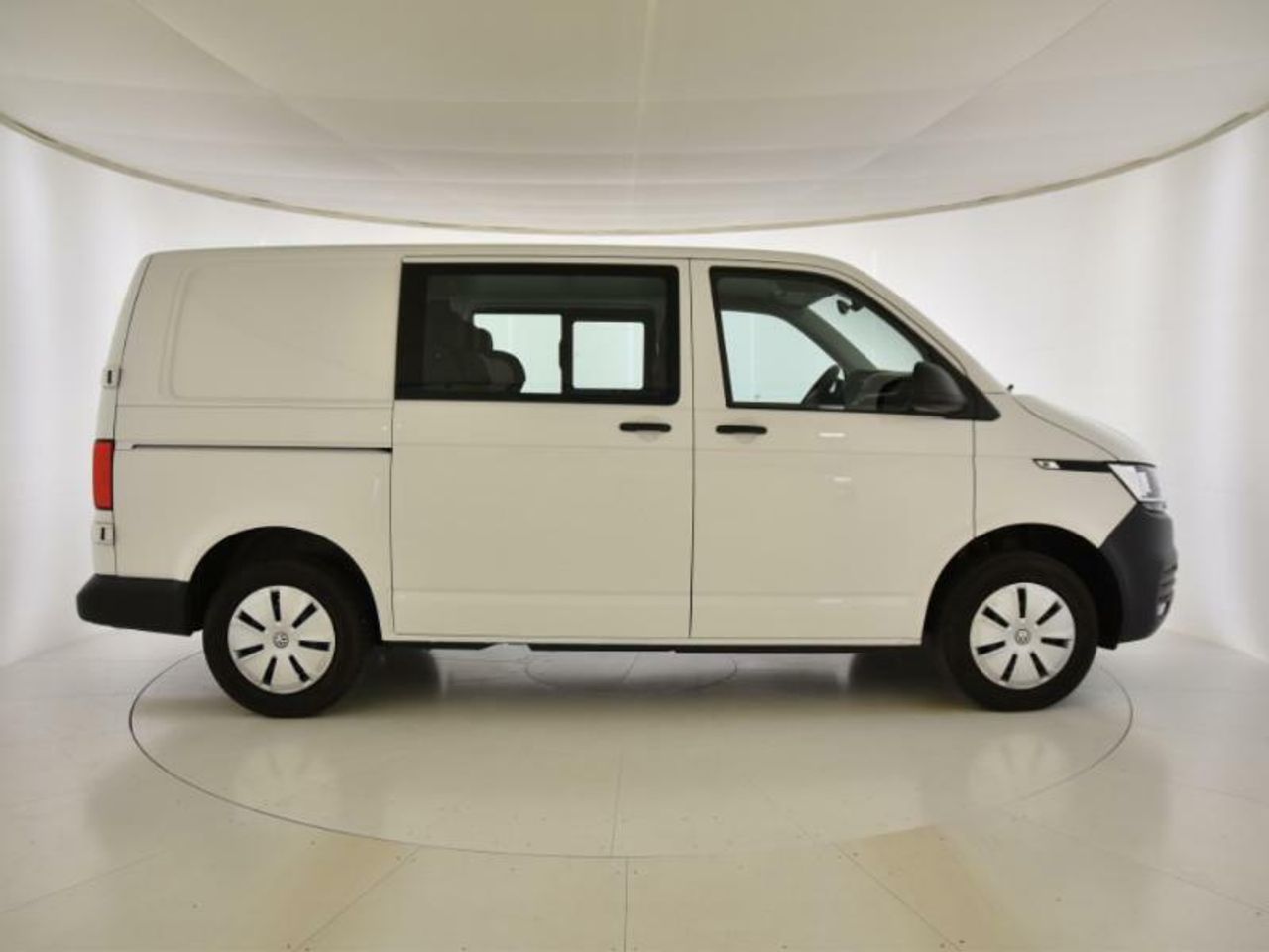 volkswagen transporter 2023 / foto grande (3)