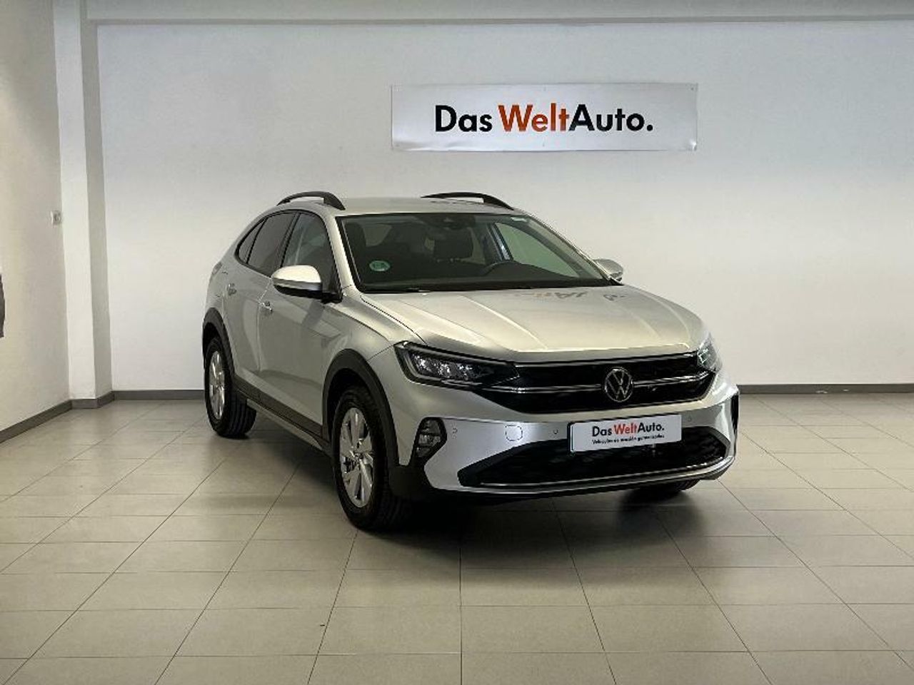 Foto volkswagen taigo 2023 /