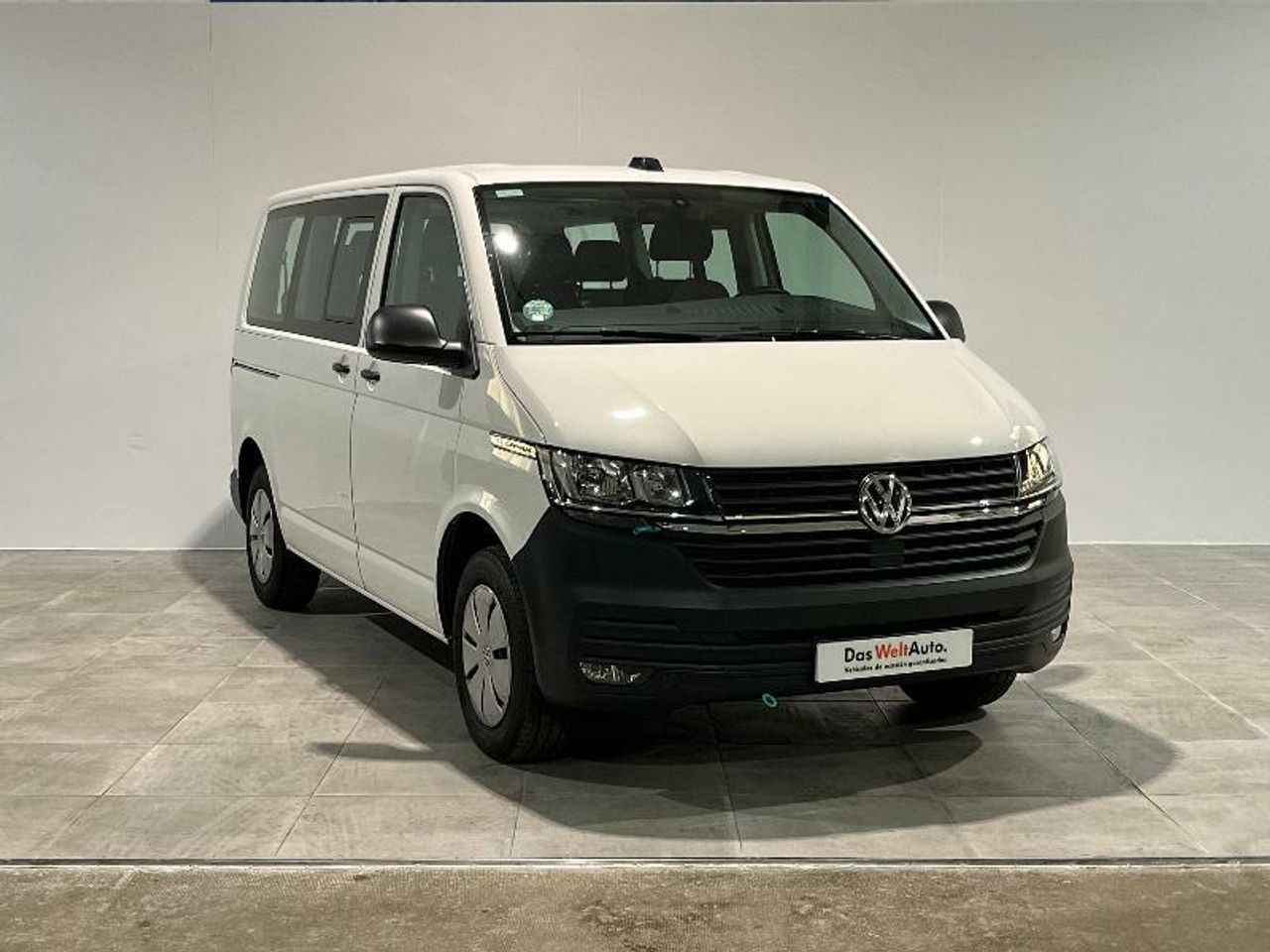 Foto volkswagen caravelle 2023 /