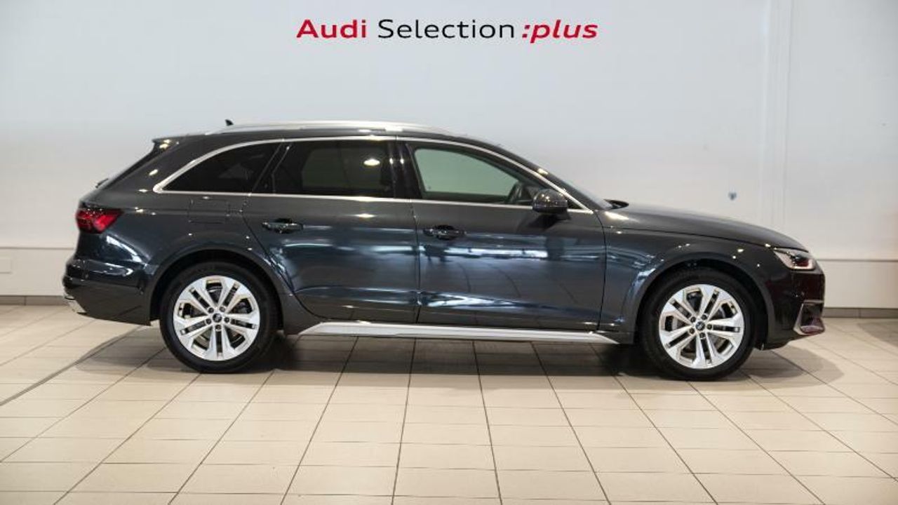 audi a4 2023 / foto grande (3)
