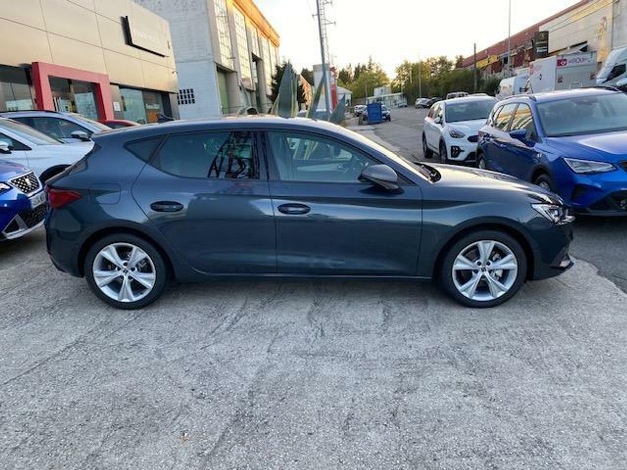 seat leon 2024 / foto grande (2)