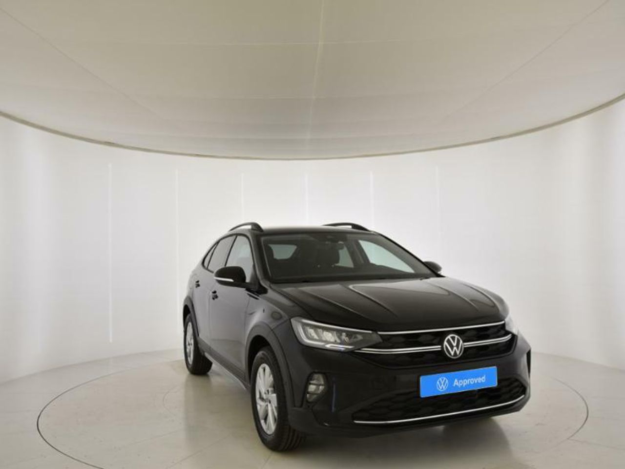 Foto volkswagen taigo 2023 /