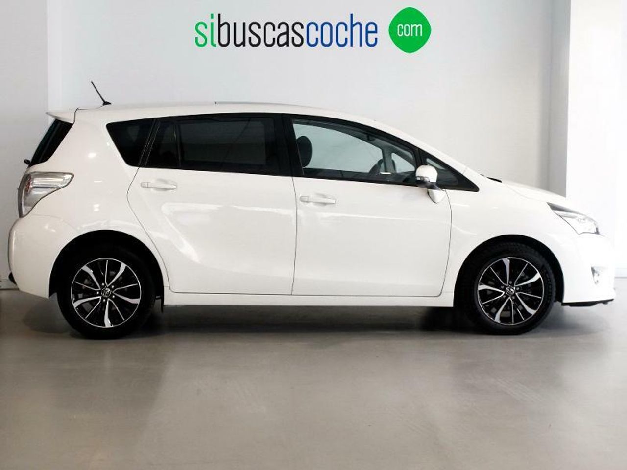 toyota verso 2017 / foto grande (3)