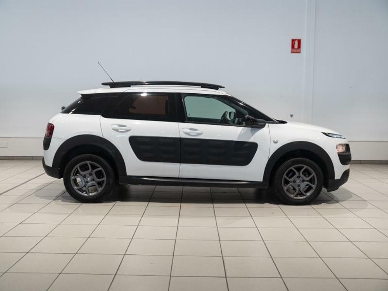 citroën c4 cactus 2015 / foto grande (3)