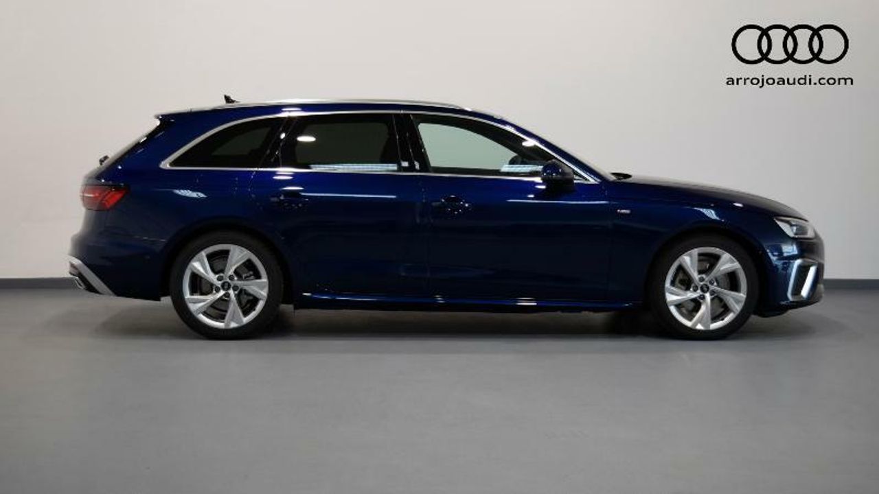 audi a4 2024 / foto grande (3)