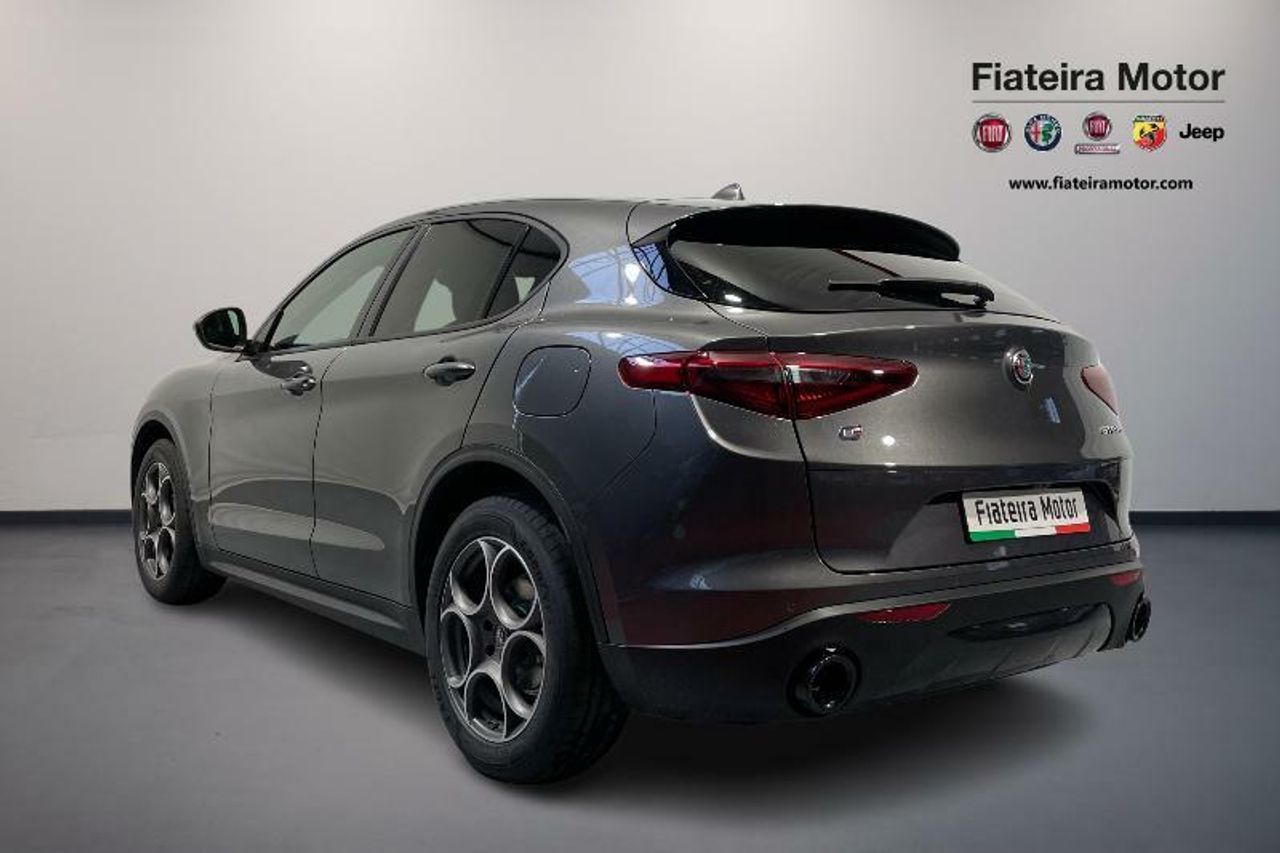 alfa romeo stelvio 2022 / foto grande (2)
