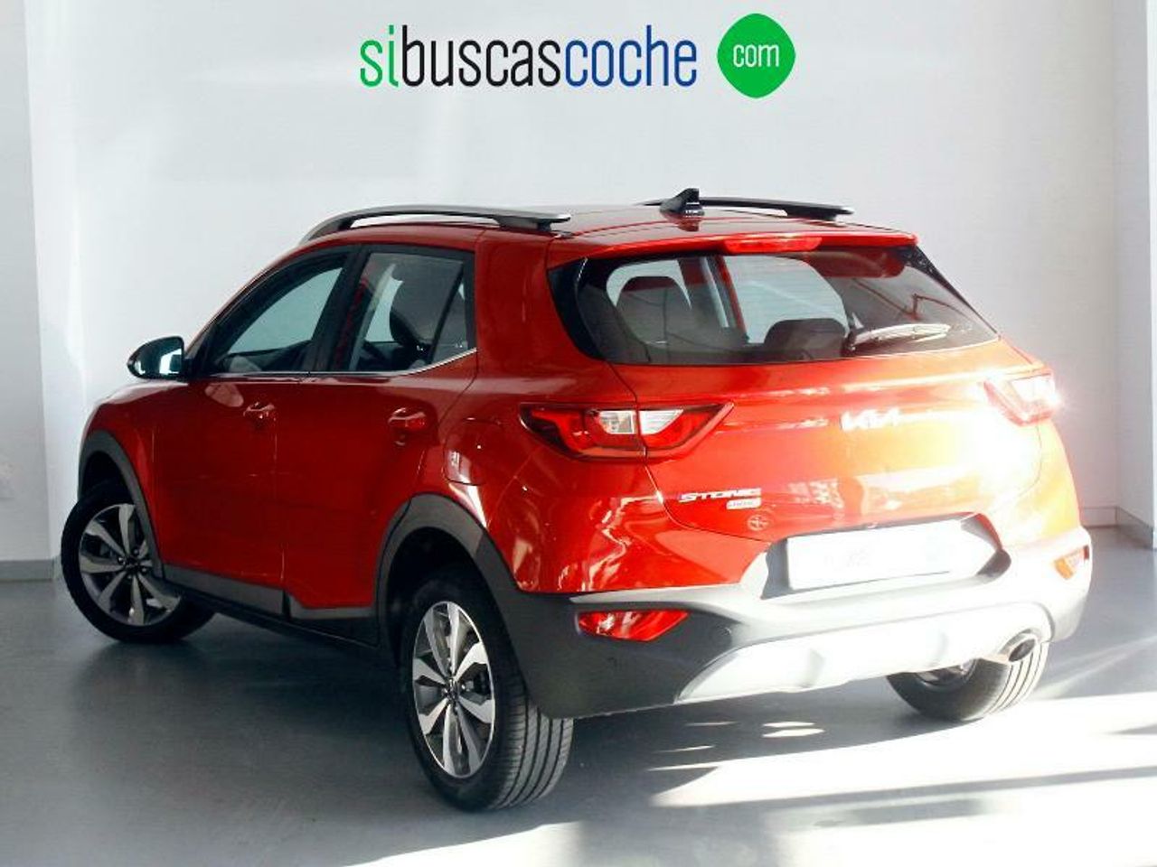 kia stonic 2022 / foto grande (2)