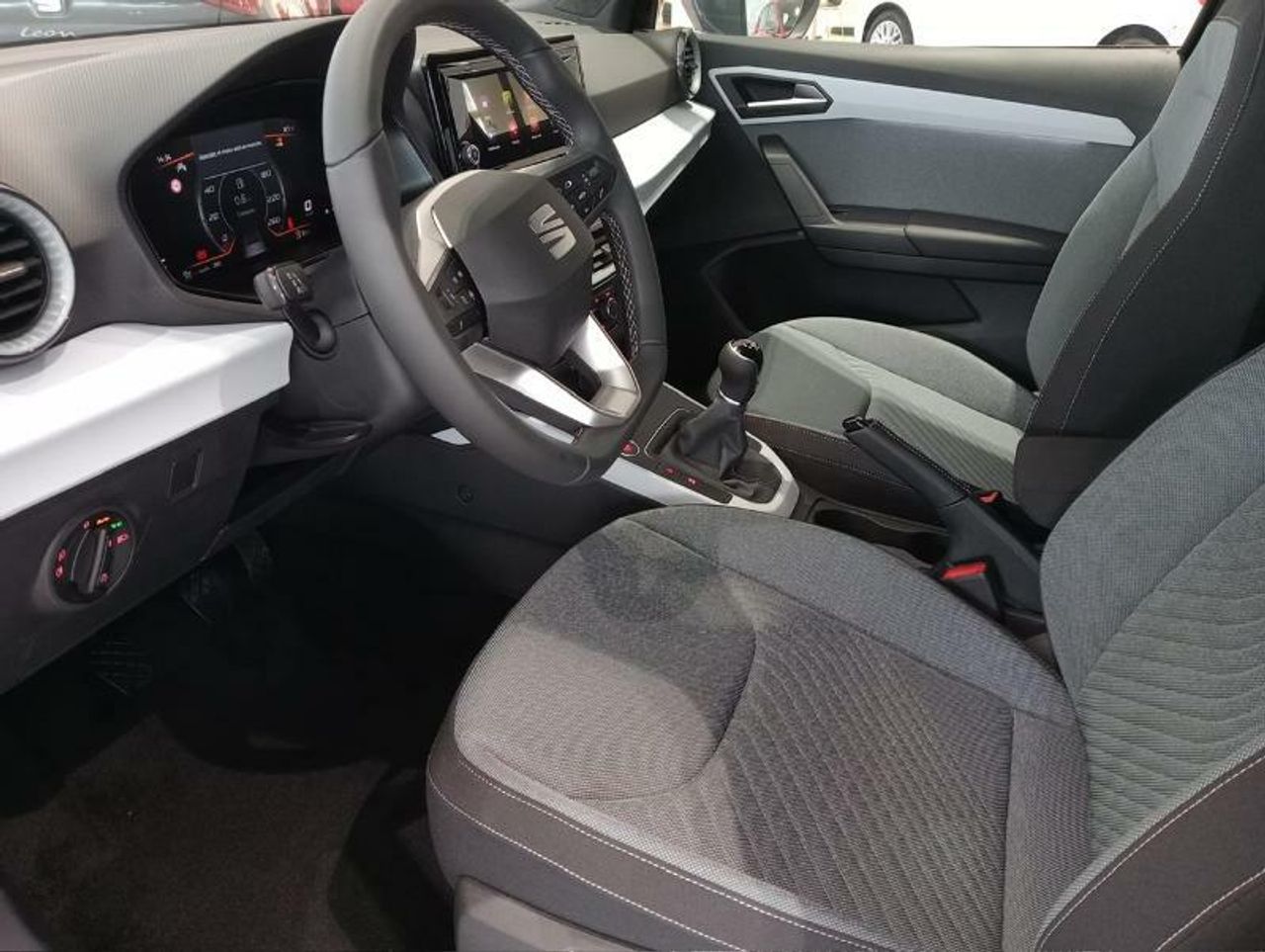 seat ibiza 2024 / foto grande (3)