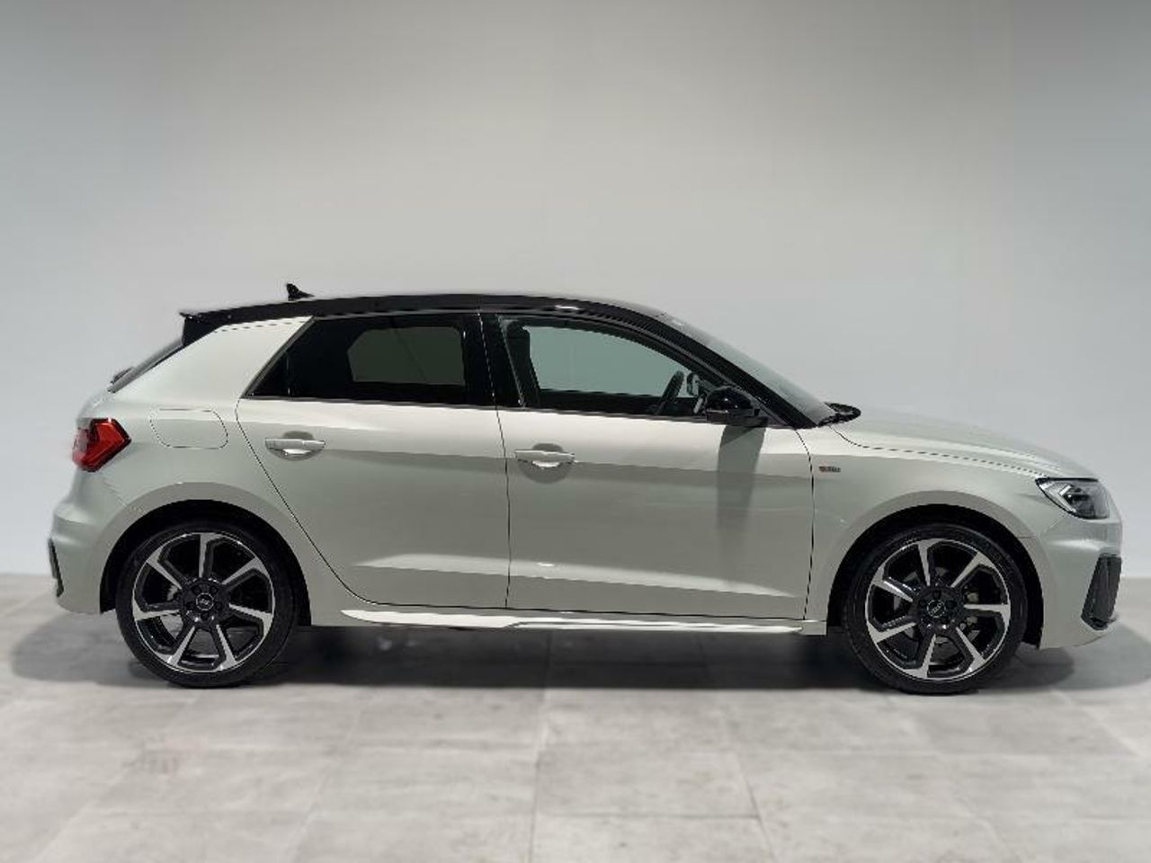 audi a1 2024 / foto grande (3)
