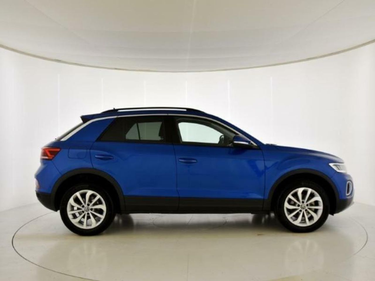 volkswagen t-roc 2024 / foto grande (3)