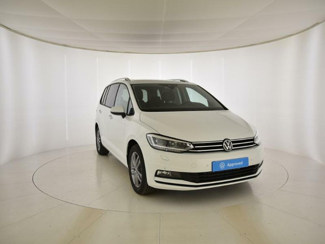 Foto volkswagen touran 2024 /