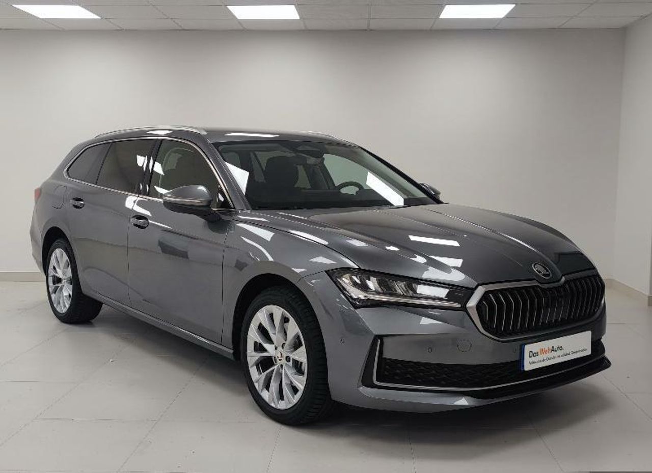 Foto skoda superb 2024 /