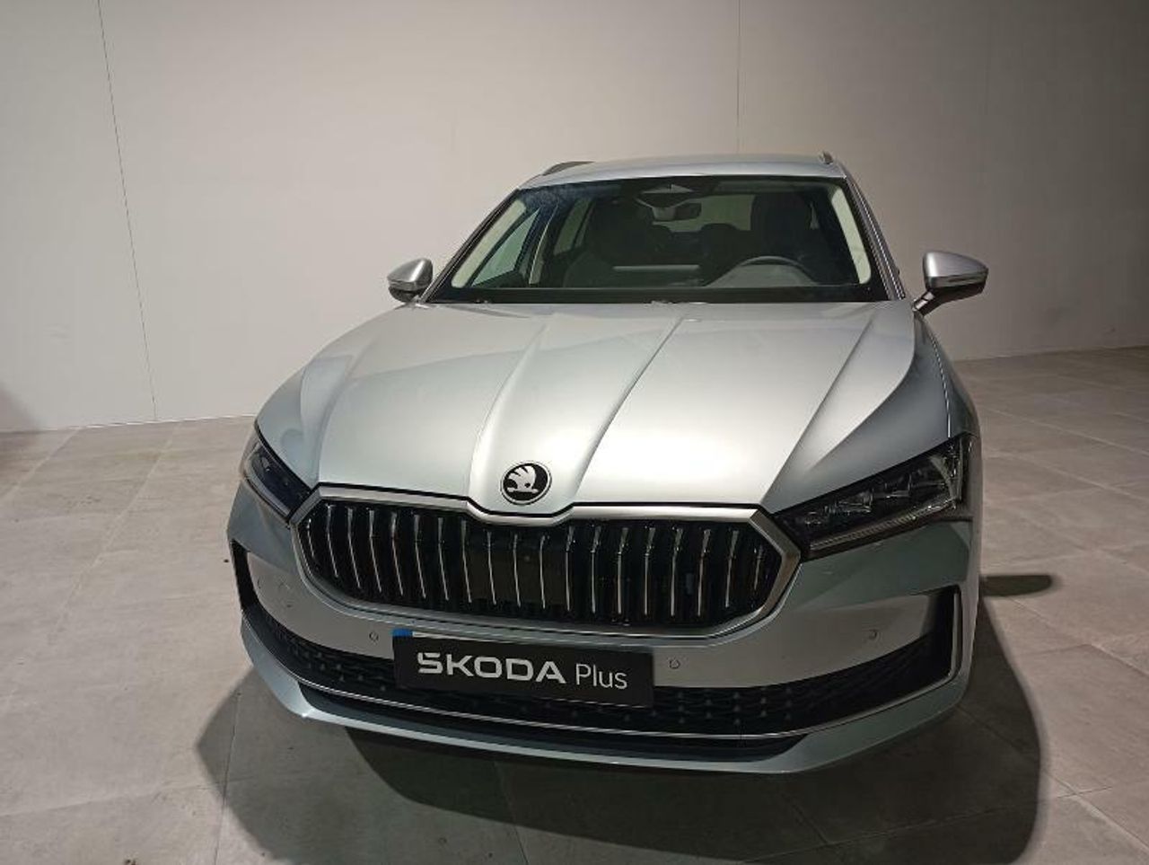 Llantas usadas 13 pulgadas  de segunda mano - skoda superb 2024 /