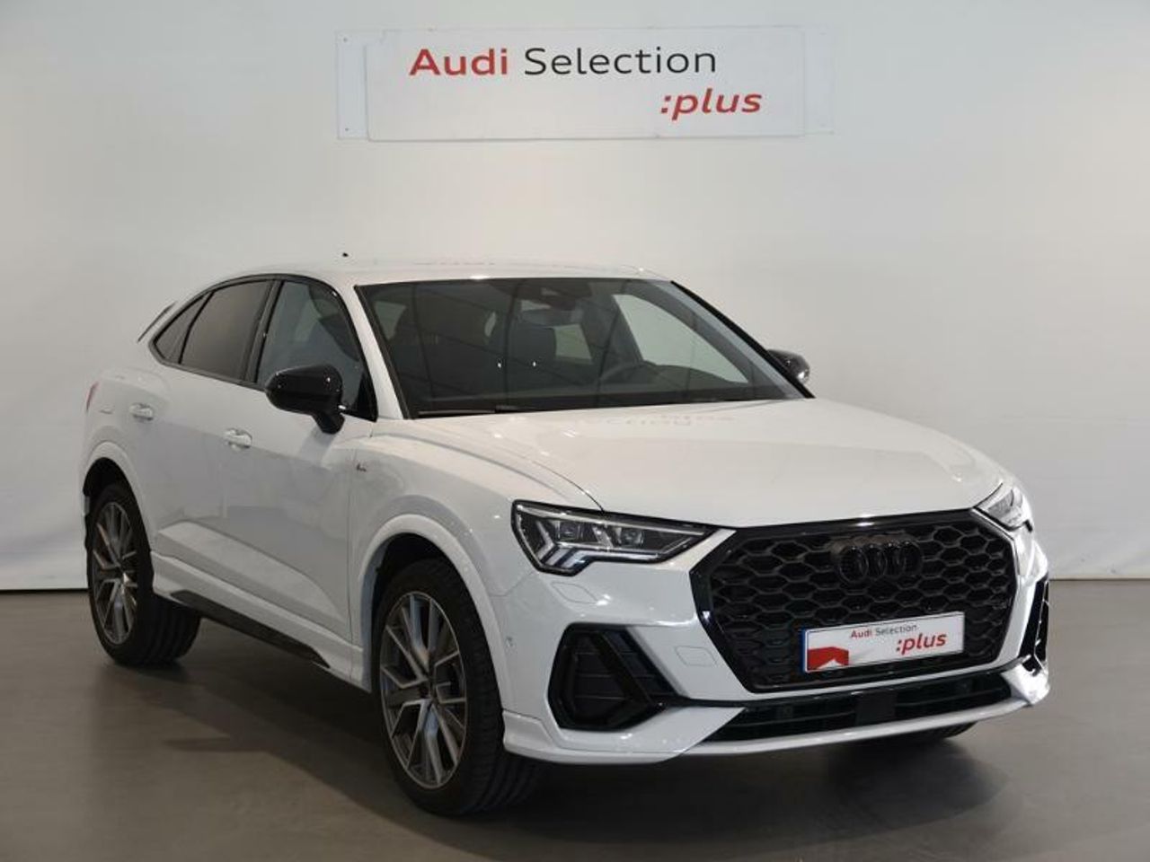 Foto audi q3 2024 /