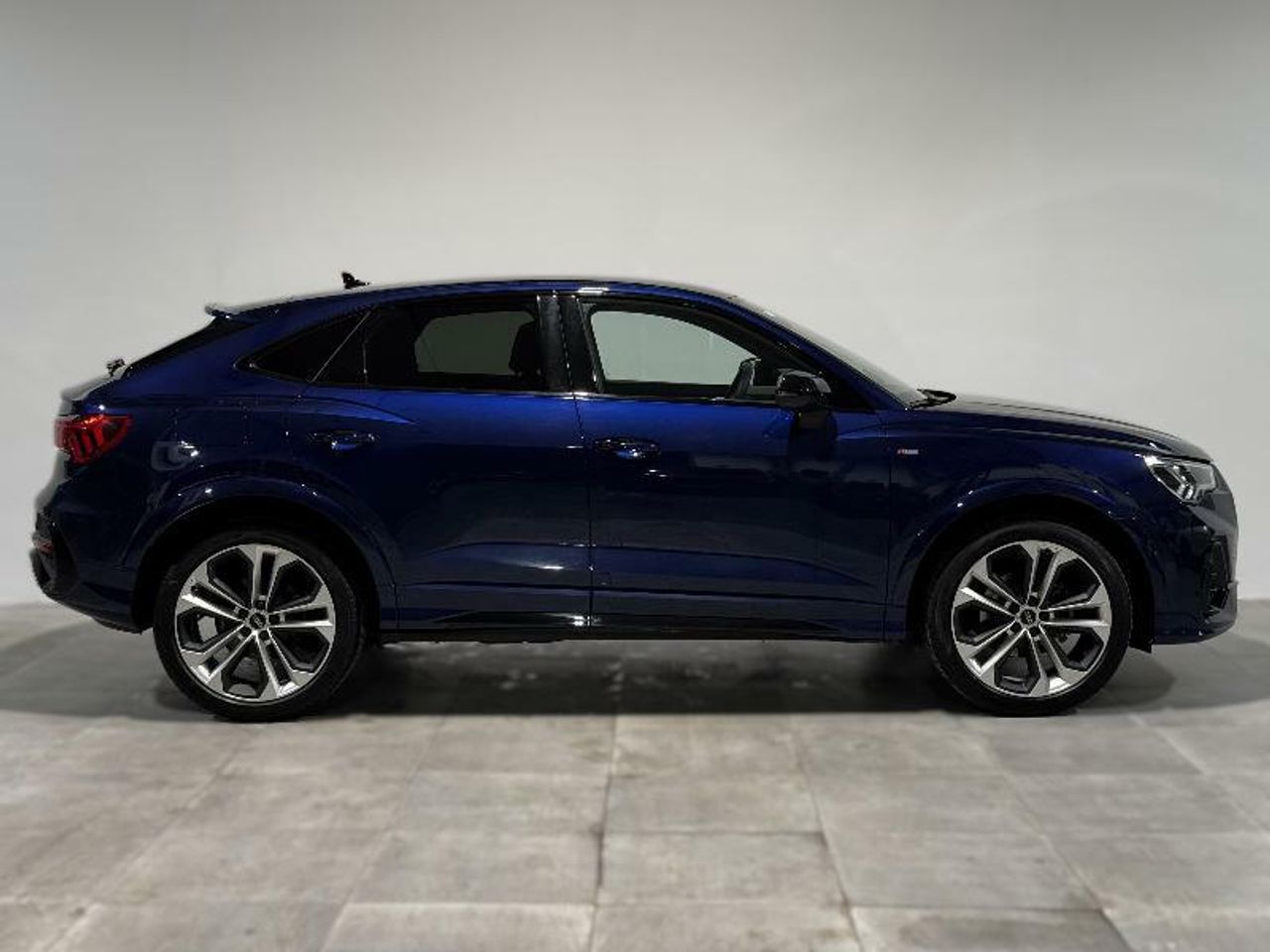 audi q3 2024 / foto grande (3)