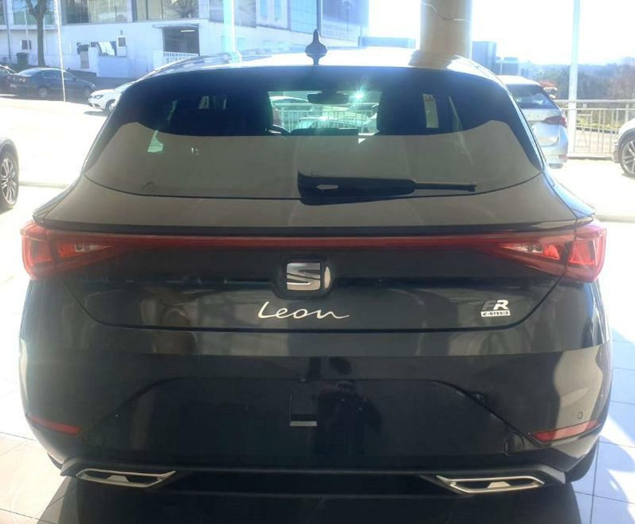 seat leon 2025 / foto grande (2)
